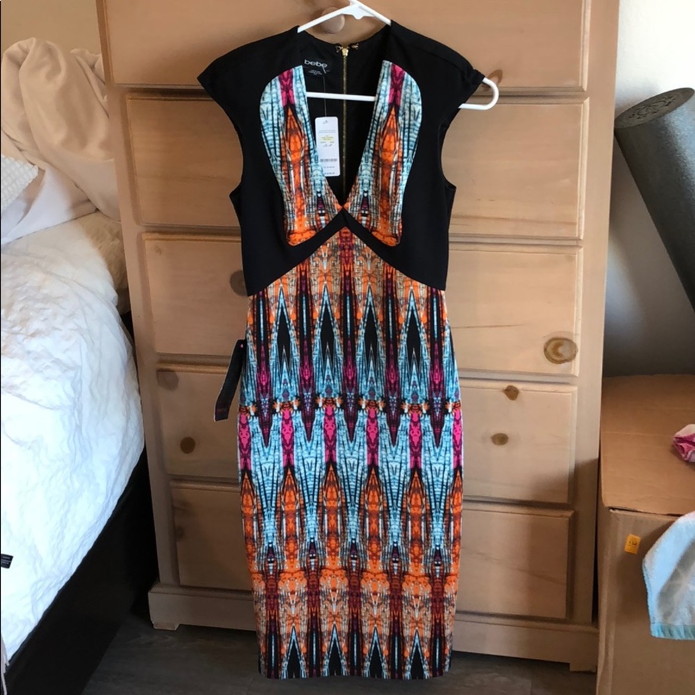 Bebe Capped Sleeve Dress